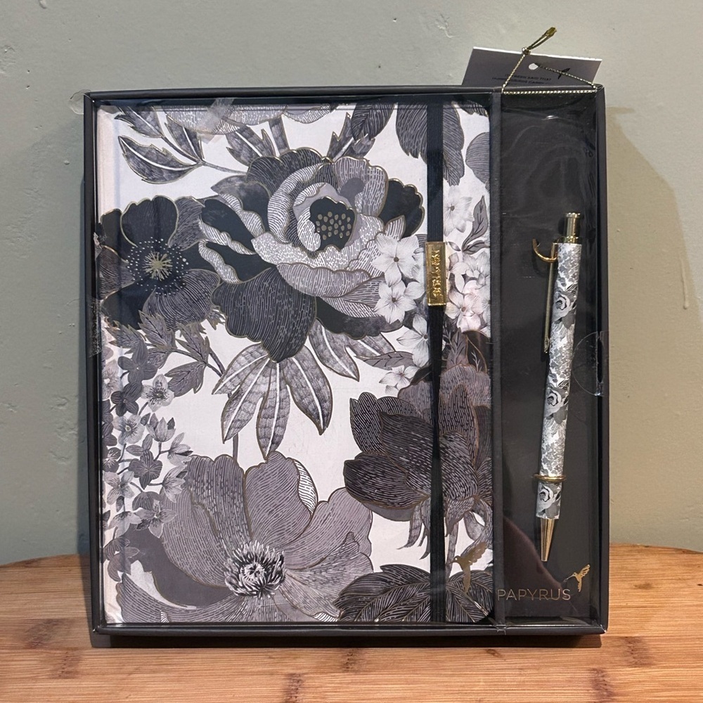 Papyrus Express Beautifully Black & White Floral Journal and Pen Gift Set - Picture 10 of 10
